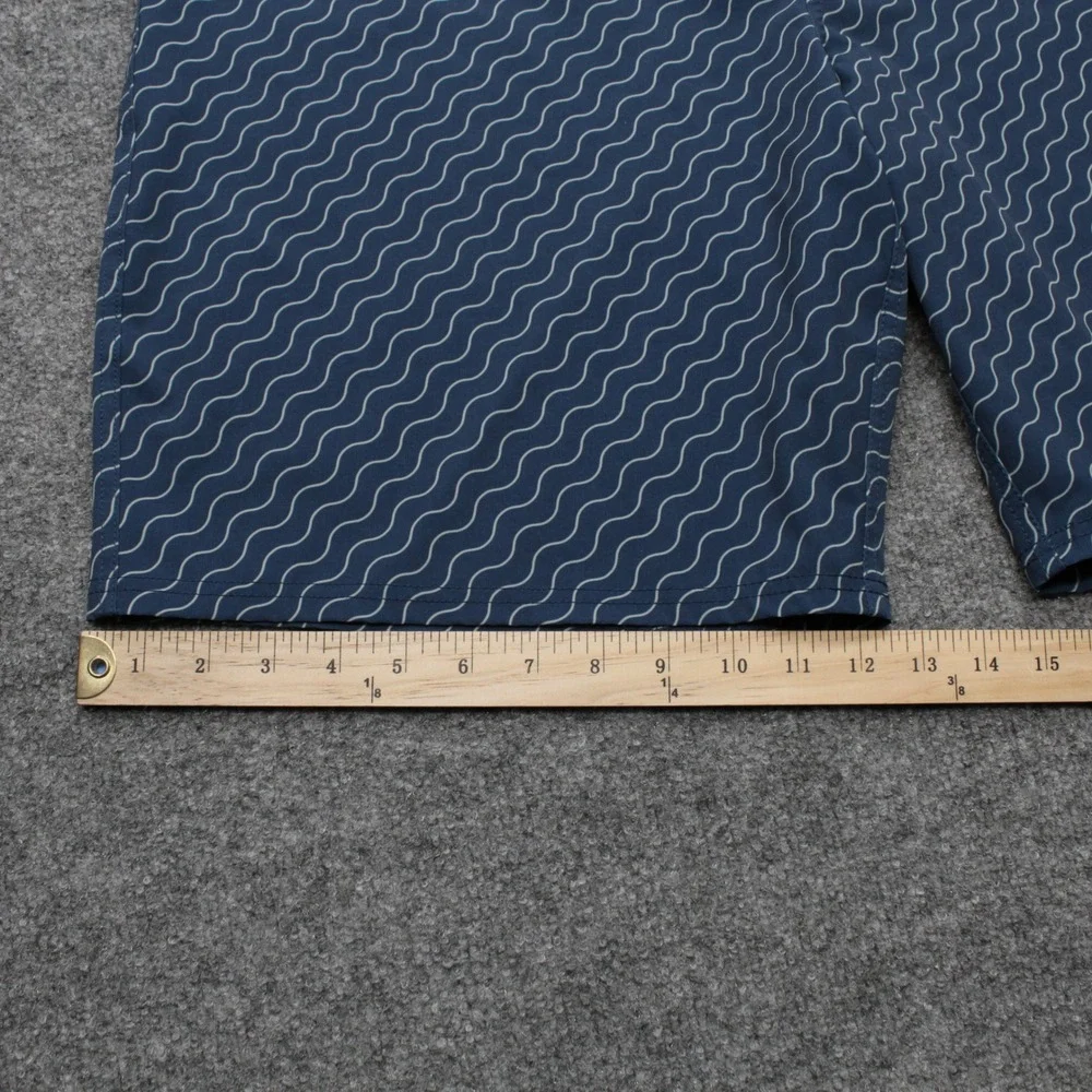United By Blue Mens Size 36 Navy Wave Print Quick Dry Board Shorts Swim Trunks